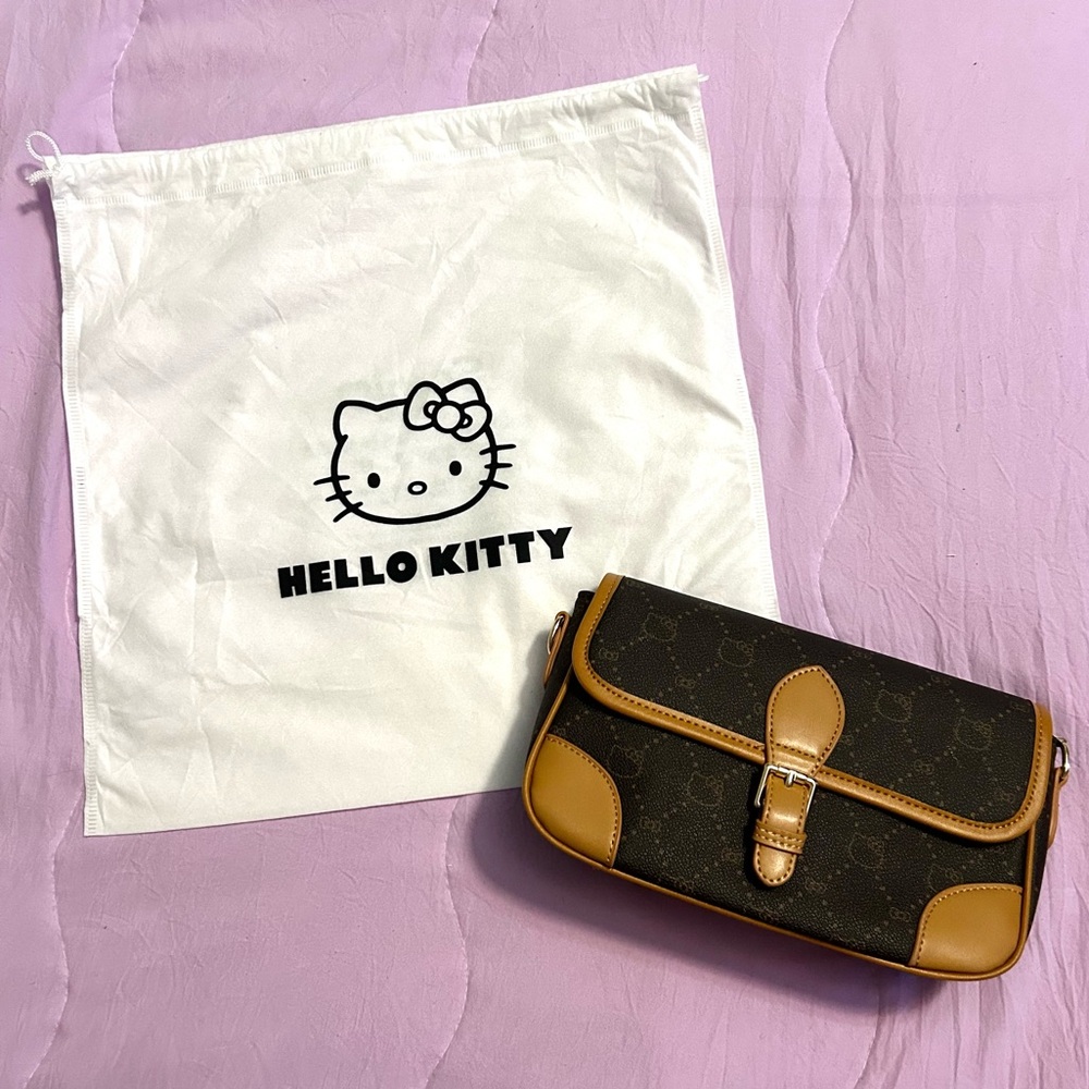 Hello Kitty Leather Purse